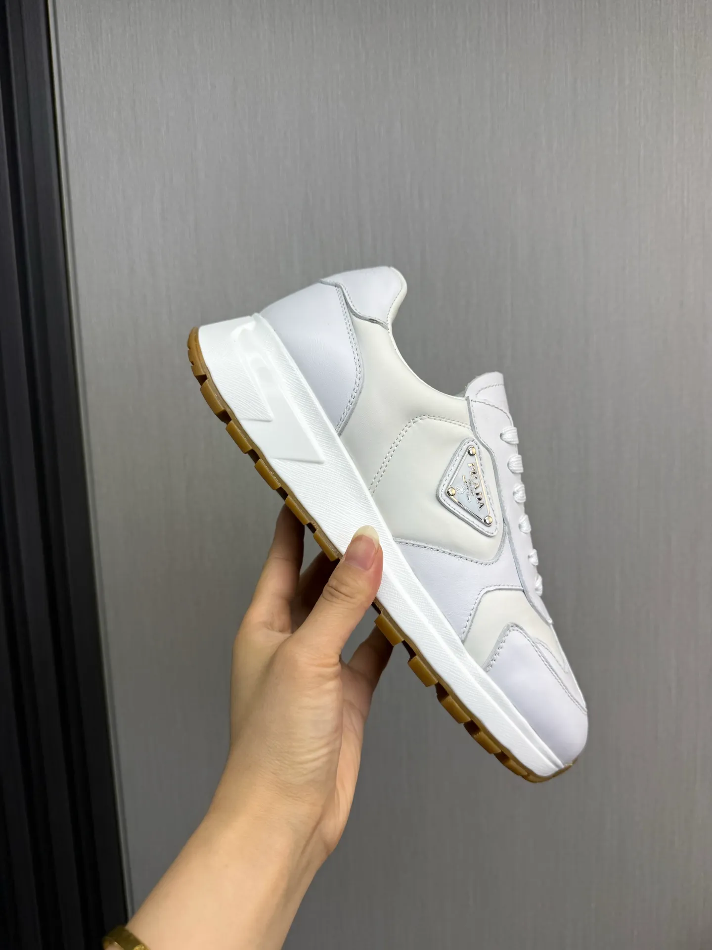Factory price 580💰 [PRADA] Hot-selling men's shoes shipped 👏Official website synchronized ⬆️ Original cowhide fabric + cowhide lining, cowhide feet 🐮 1:1 shipment ✔️Original original bottom, 38-45 (45. Customized, non-refundable)